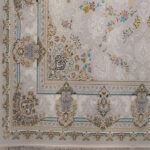 فرش ماشینی 1200 شانه کاشان طرح هشت بهشت نقره ای - Image 3