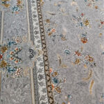 کارن نقره ای فرش ماشینی 700 شانه کاشان - Image 3